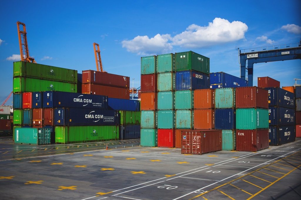 international cargo shipping companies